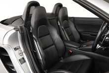 Porsche 718 Boxster T S