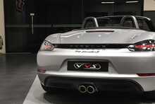 Porsche 718 Boxster T S