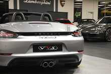 Porsche 718 Boxster T S