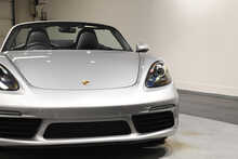 Porsche 718 Boxster T S