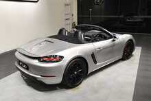 Porsche 718 Boxster T S
