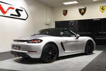 Porsche 718 Boxster T S