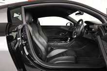 Audi R8 FSI V10 Plus