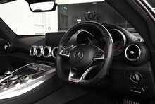 Mercedes-Benz AMG GT V8 BiTurbo 