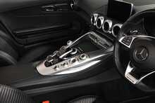 Mercedes-Benz AMG GT V8 BiTurbo 