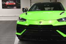 Lamborghini Urus V8 BiTurbo S
