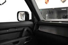 Land Rover Defender 110 D350 MHEV X-Dynamic HSE