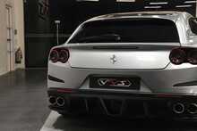 Ferrari GTC4Lusso T V8