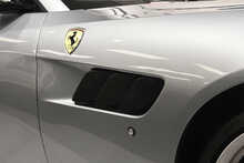 Ferrari GTC4Lusso T V8