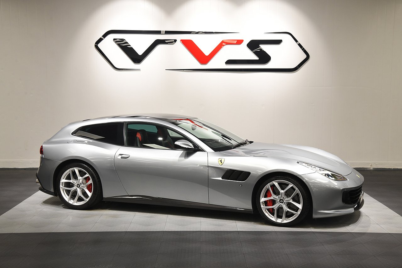 2017 Ferrari GTC4Lusso