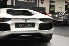 Lamborghini Aventador V12 LP 700-4