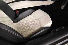 Lamborghini Aventador V12 LP 700-4