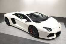 Lamborghini Aventador V12 LP 700-4