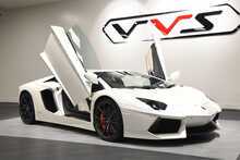 Lamborghini Aventador V12 LP 700-4