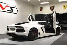 Lamborghini Aventador V12 LP 700-4