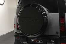 Land Rover Defender 90 D250 MHEV X-Dynamic HSE