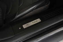 Aston Martin DBS V12 BiTurbo Superleggera