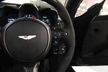 Aston Martin DBS V12 BiTurbo Superleggera