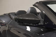 Aston Martin DBS V12 BiTurbo Superleggera