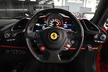 Ferrari 488 Pista T V8