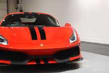 Ferrari 488 Pista T V8