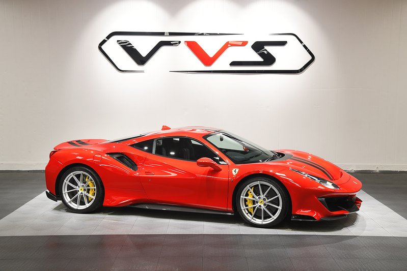 3.9T V8 Coupe 2dr Petrol F1 DCT Euro 6