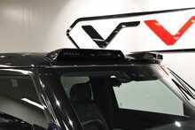 Land Rover Defender 90 D200 MHEV SE