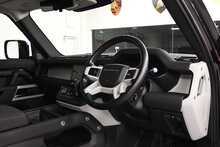 Land Rover Defender 90 D200 MHEV SE
