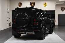 Land Rover Defender 90 D200 MHEV SE
