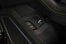 Lamborghini Urus V8