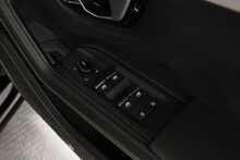 Lamborghini Urus V8