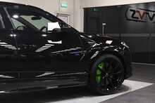 Lamborghini Urus V8