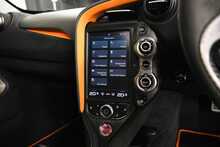 McLaren 720S T V8 Performance