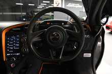 McLaren 720S T V8 Performance
