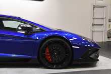 Lamborghini Aventador V12 LP 750-4 Superveloce