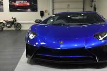 Lamborghini Aventador V12 LP 750-4 Superveloce