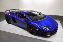 Lamborghini Aventador V12 LP 750-4 Superveloce