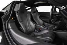 McLaren 720S T V8