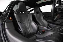 McLaren 720S T V8