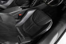 McLaren 720S T V8