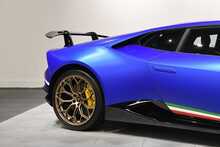 Lamborghini Huracan LP640-4 Performante