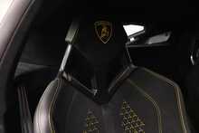 Lamborghini Huracan LP640-4 Performante