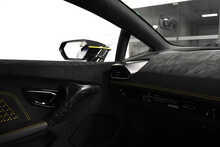 Lamborghini Huracan LP640-4 Performante