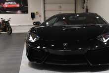 Lamborghini Aventador LP 700-4