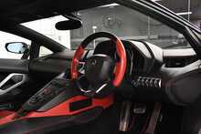 Lamborghini Aventador LP 700-4