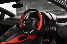 Lamborghini Aventador LP 700-4