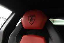 Lamborghini Aventador LP 700-4