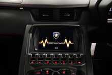 Lamborghini Aventador LP 700-4