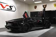 Lamborghini Aventador LP 700-4