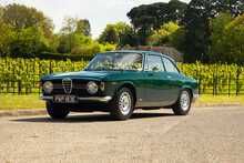 Alfa Romeo Giulia GT Veloce